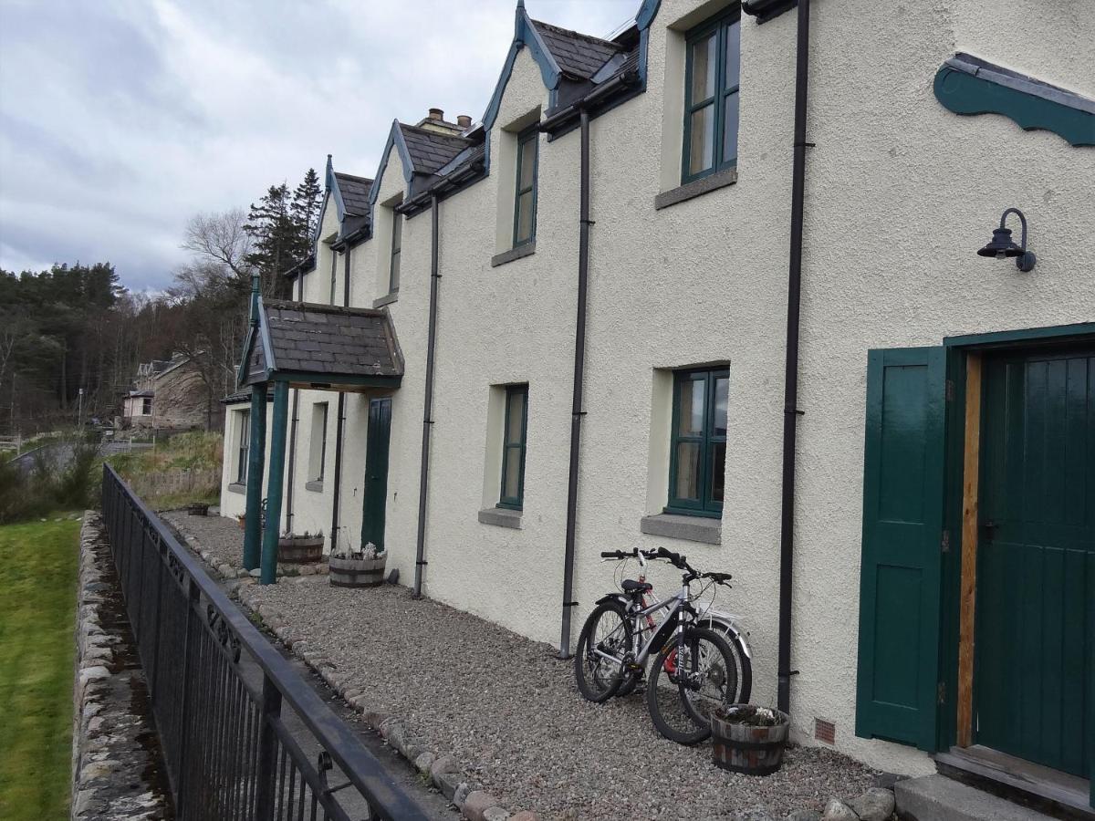 The Cottage Bogroy Carrbridge Exterior photo